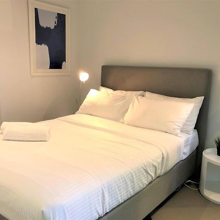 Readyset Apartments At Madison Melbourne Exterior photo