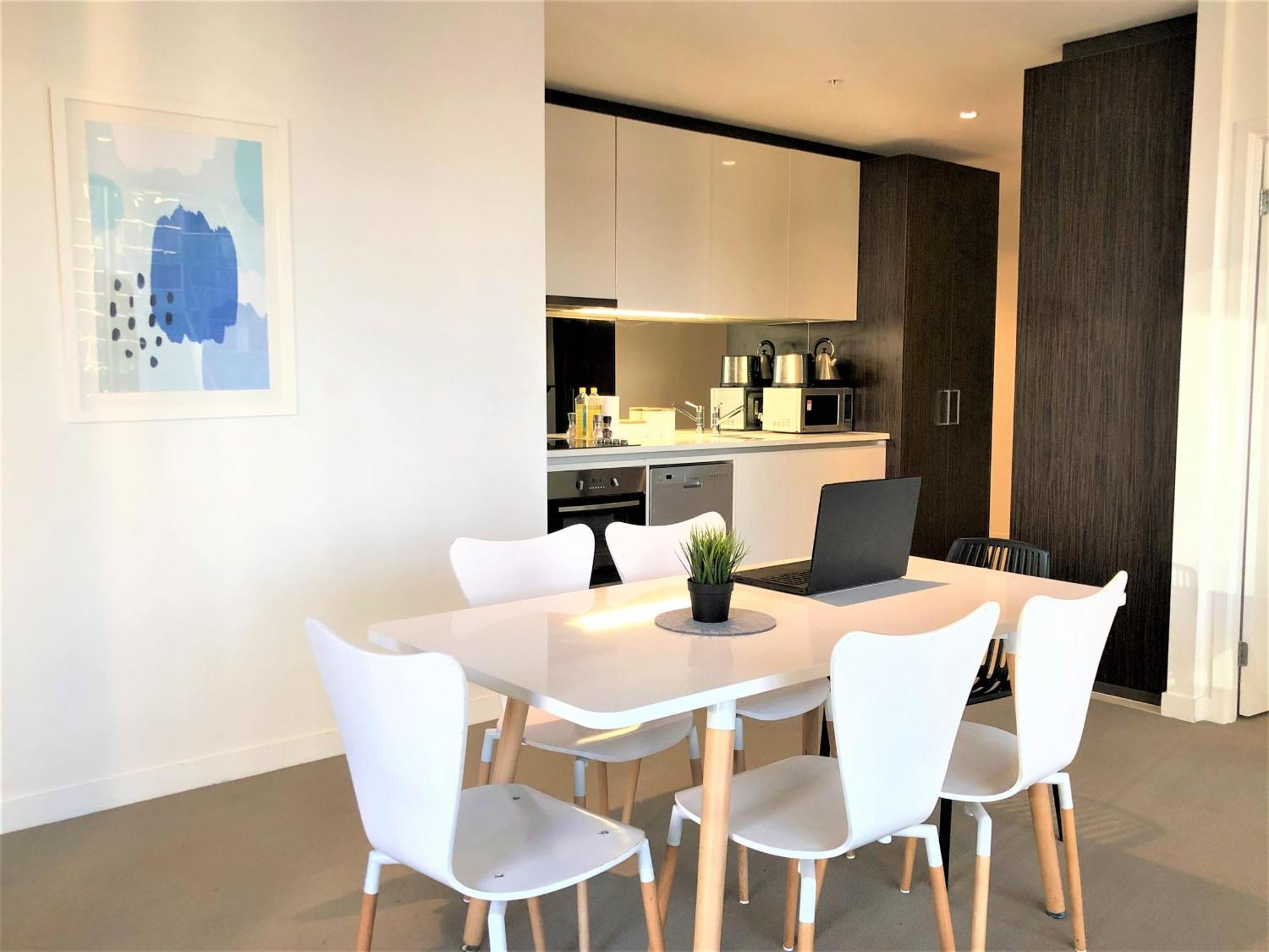 Readyset Apartments At Madison Melbourne Exterior photo